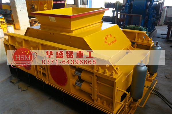 大型液壓對輥破碎機